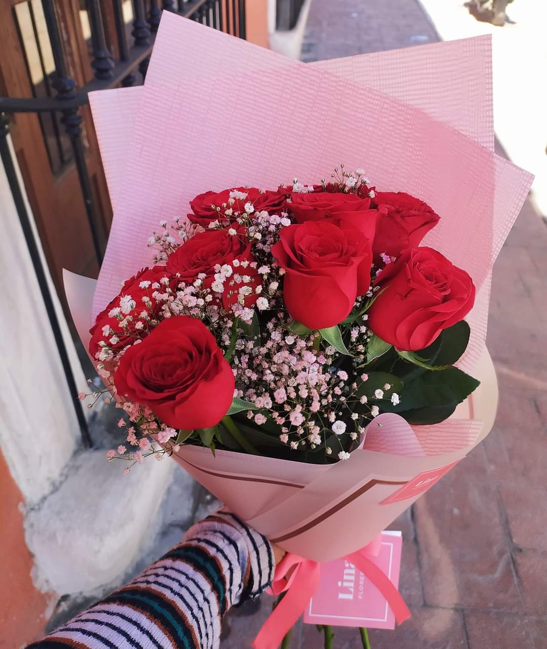 Ramo Docena de Rosas